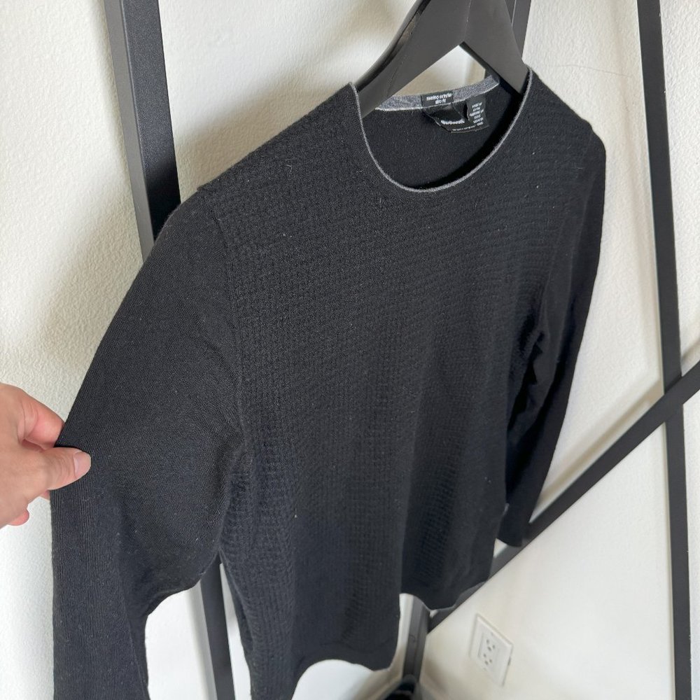 STRELLSON | MERINO EXTRA FINE SLIM FIT BLACK SWEATER